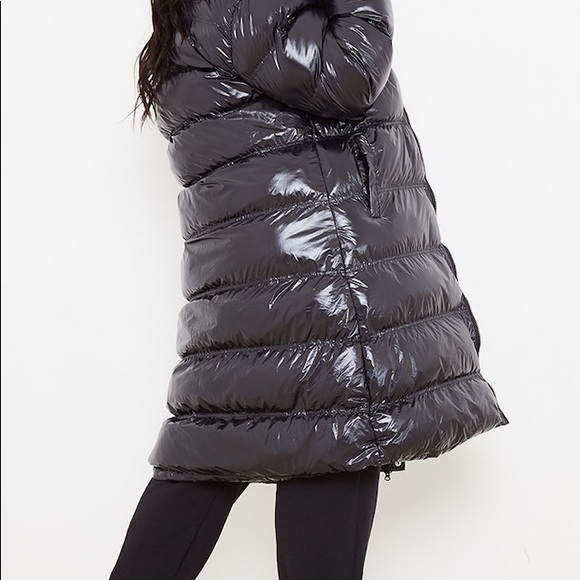 Prettylittlething Jackets \u0026 Coats | Black Maxi High Shine Fitted Puffer | Color: Black | Size: XL | Xinshijifandian's Closet